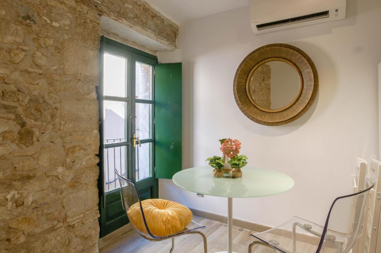 Tresor Boutique Apartment Херона Екстериор снимка